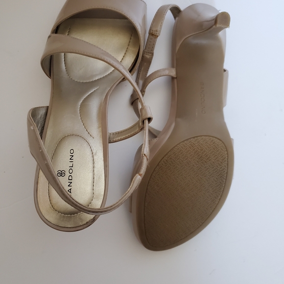 Shoe - Picture 2 of 3